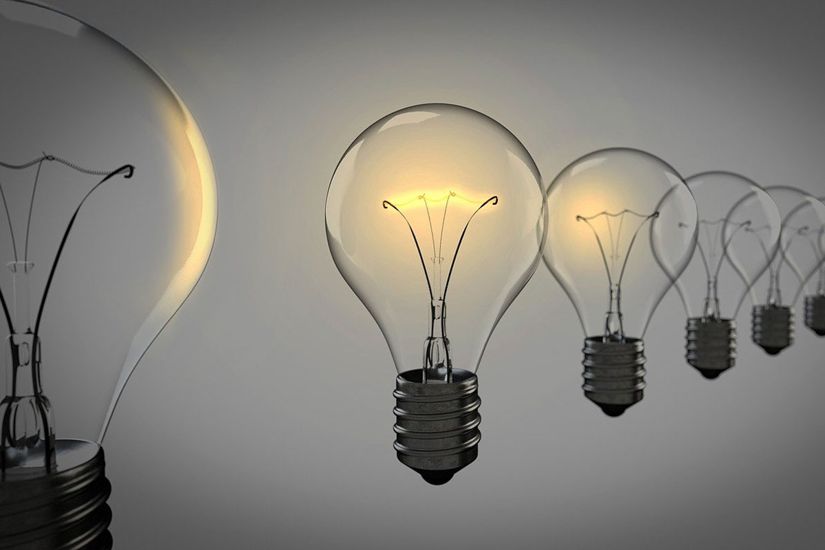 lightbulb use expenses to calculate how much to charge clients